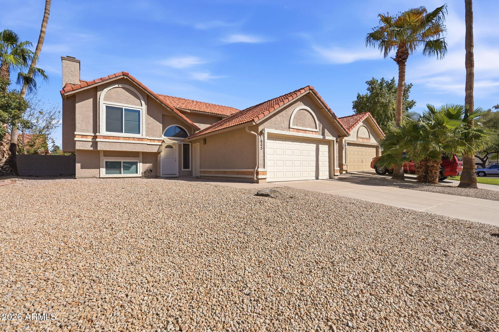 605 N SUNFLOWER Circle