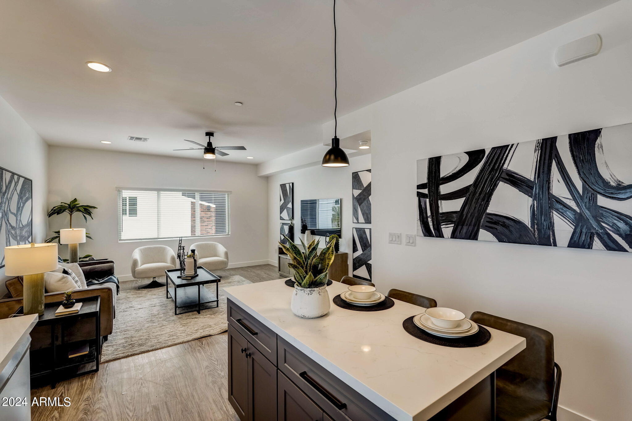 3645 E EARLL Drive 15