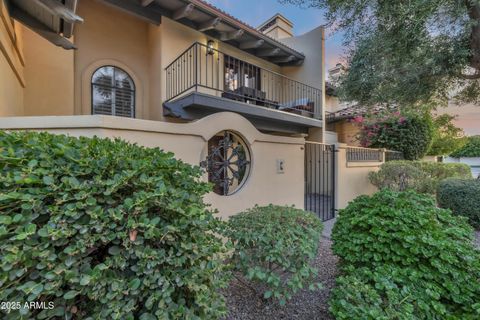 Photo of 5825 N 12th Street #4, Phoenix, AZ 85014 (MLS # 6908264)