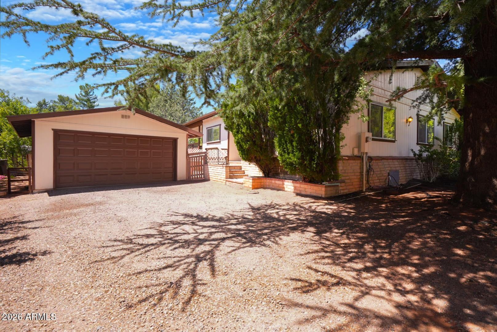 450 HARMONY Drive