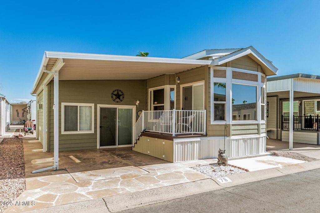 Photo of 76 Jacknife Drive #76, Apache Junction, AZ 85119 (MLS # 6939151)