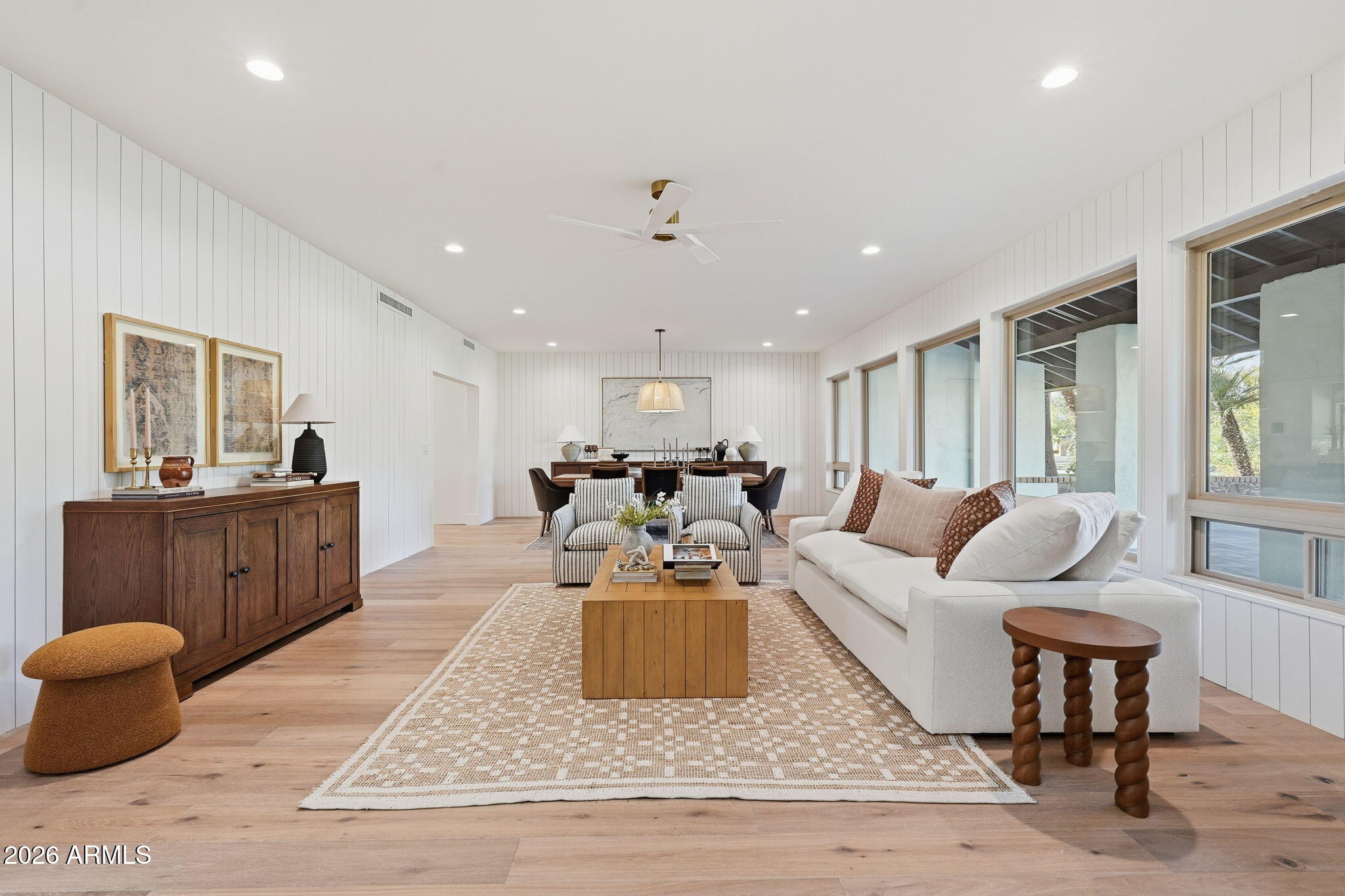 2173 E LA VIEVE Lane