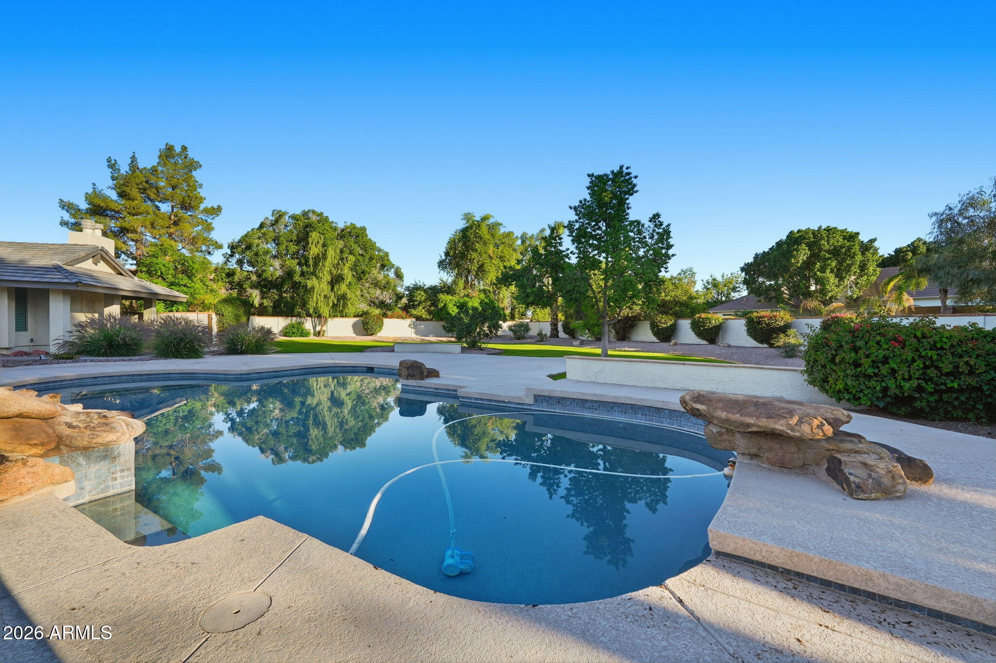 2173 E LA VIEVE Lane