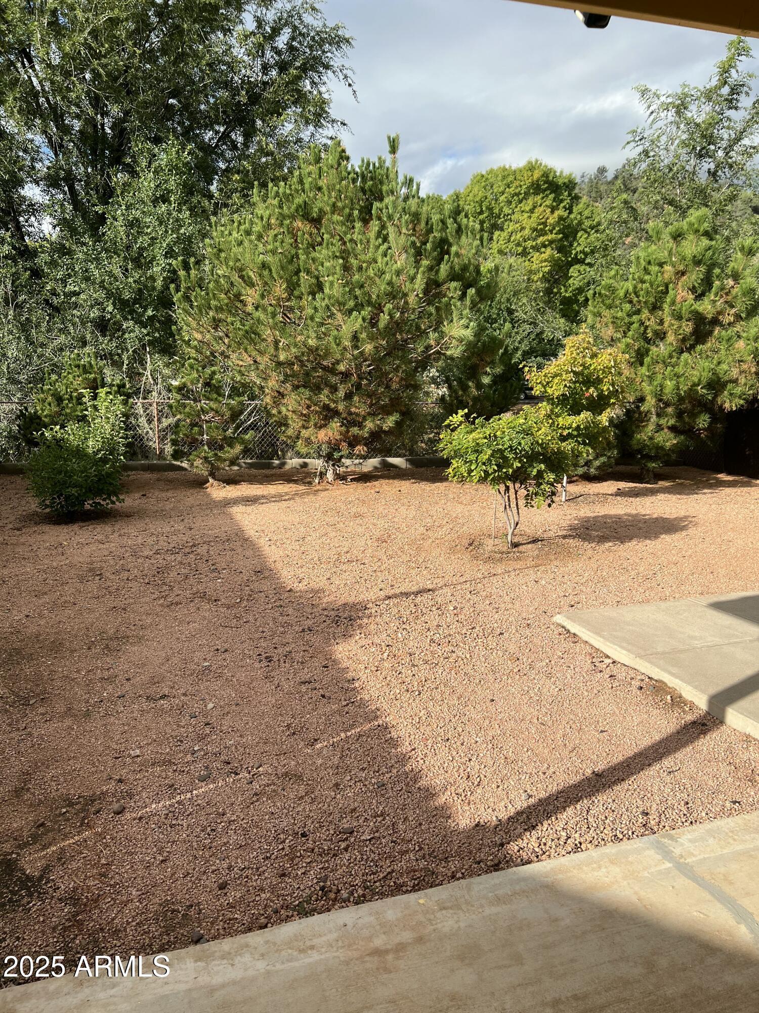HOUSTON CREEK LANDING - Residential