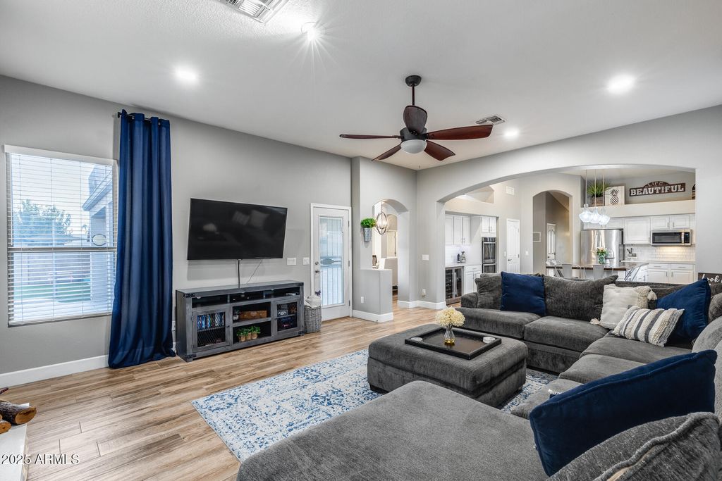 Photo of 18871 N 78th Lane, Glendale, AZ 85308 (MLS # 6932461)