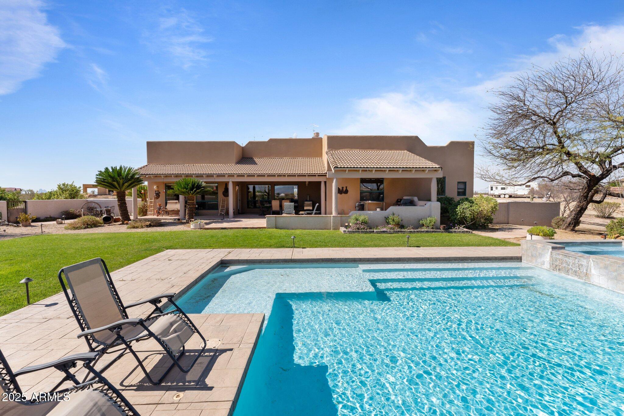 20910 W CATTLE IRON Drive