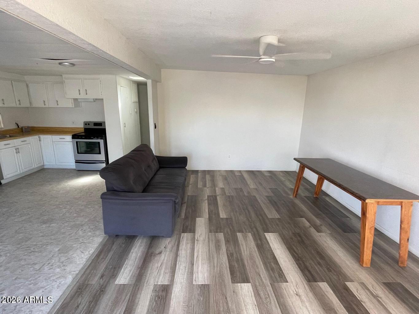831 W CALLE DEL NORTE --