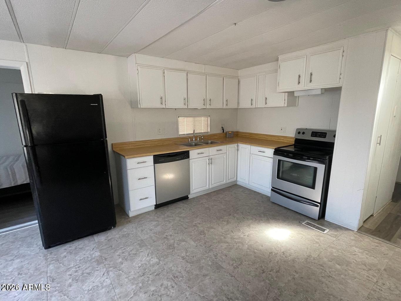 831 W CALLE DEL NORTE --