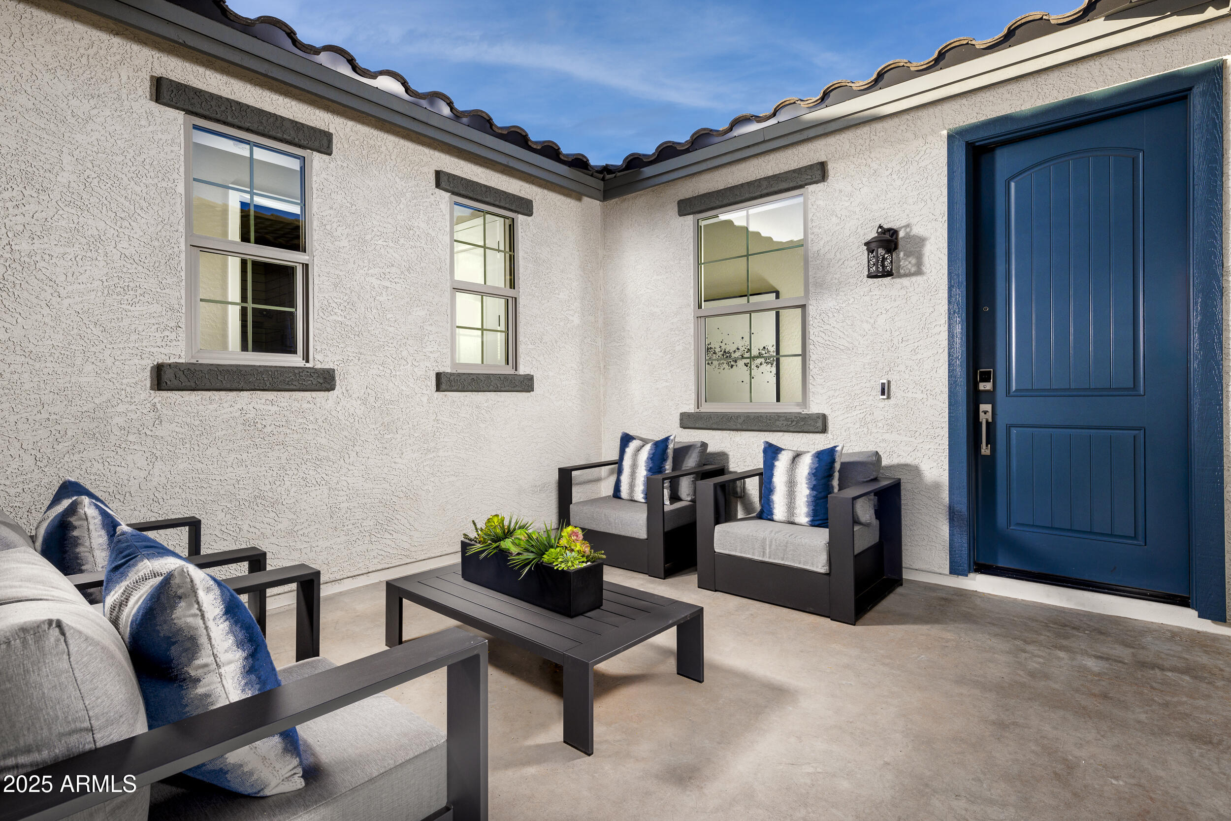 1156 W TREASURE Trail