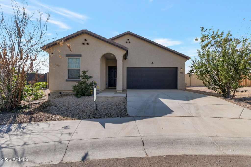 Photo of 19447 W Hazelwood Street, Litchfield Park, AZ 85340 (MLS # 6954410)