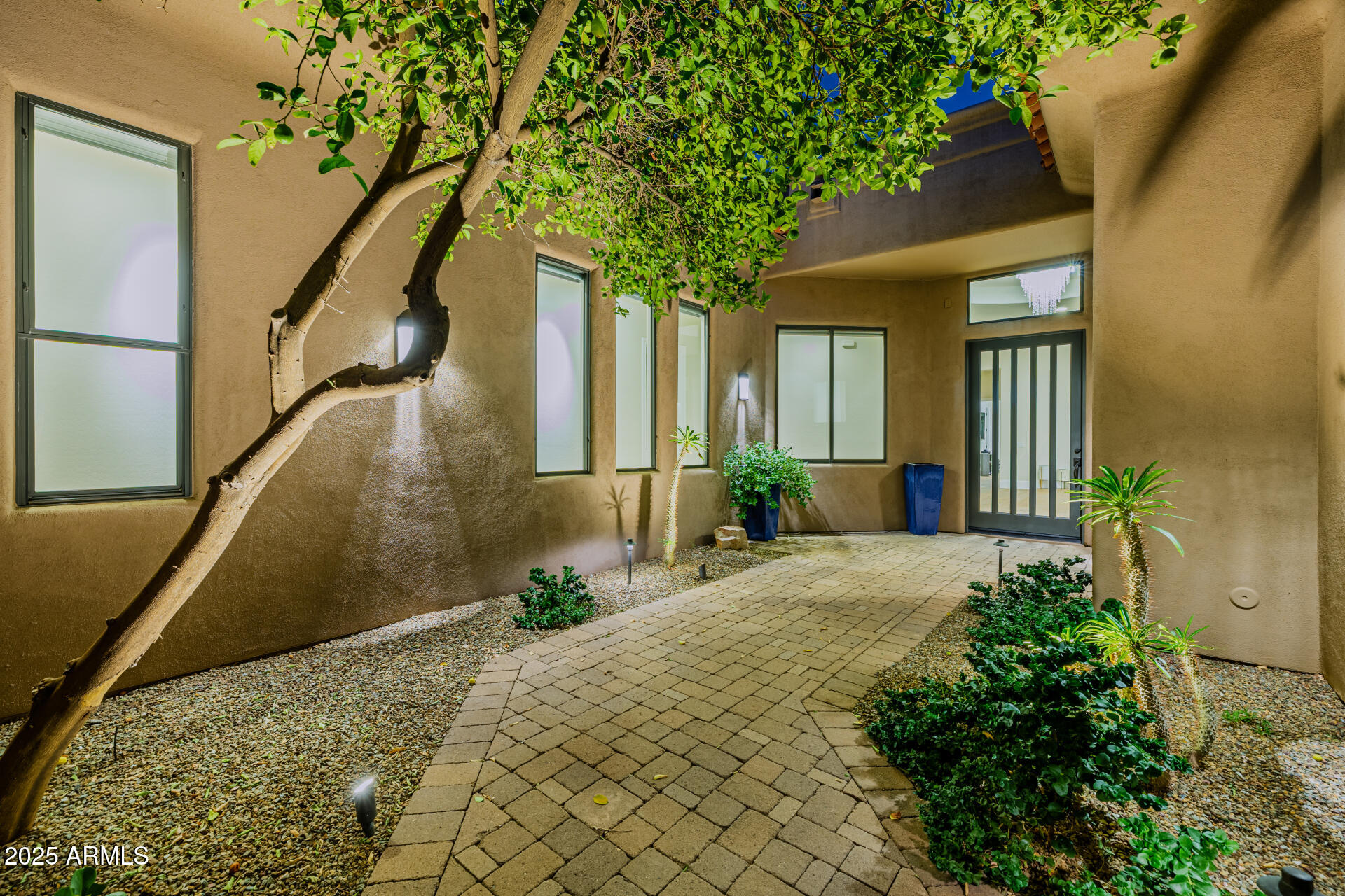 11510 E MIRASOL Circle