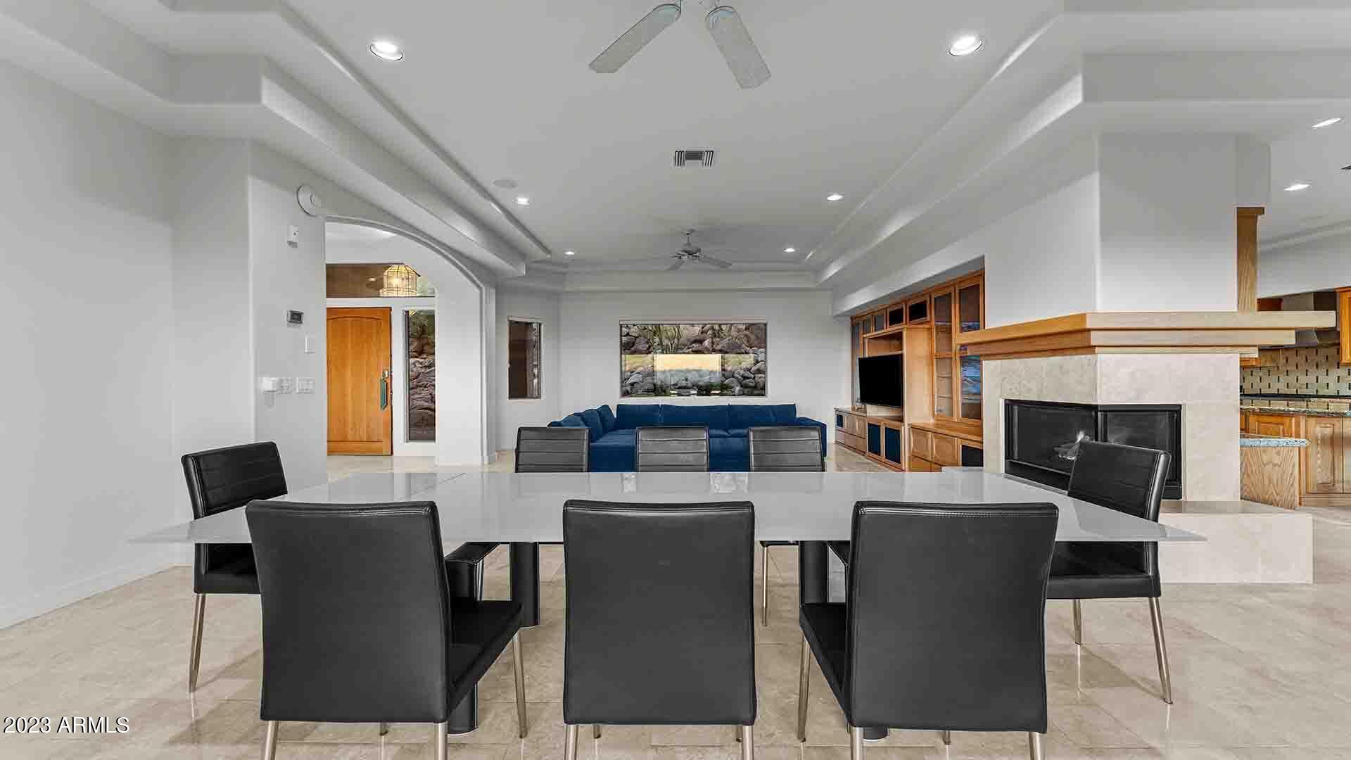 5316 E VALLE VISTA Road