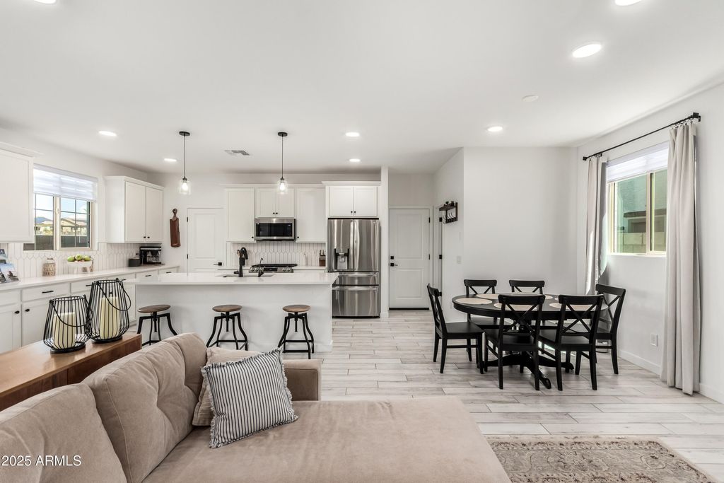 Photo of 15476 S 180th Lane, Goodyear, AZ 85338 (MLS # 6916293)