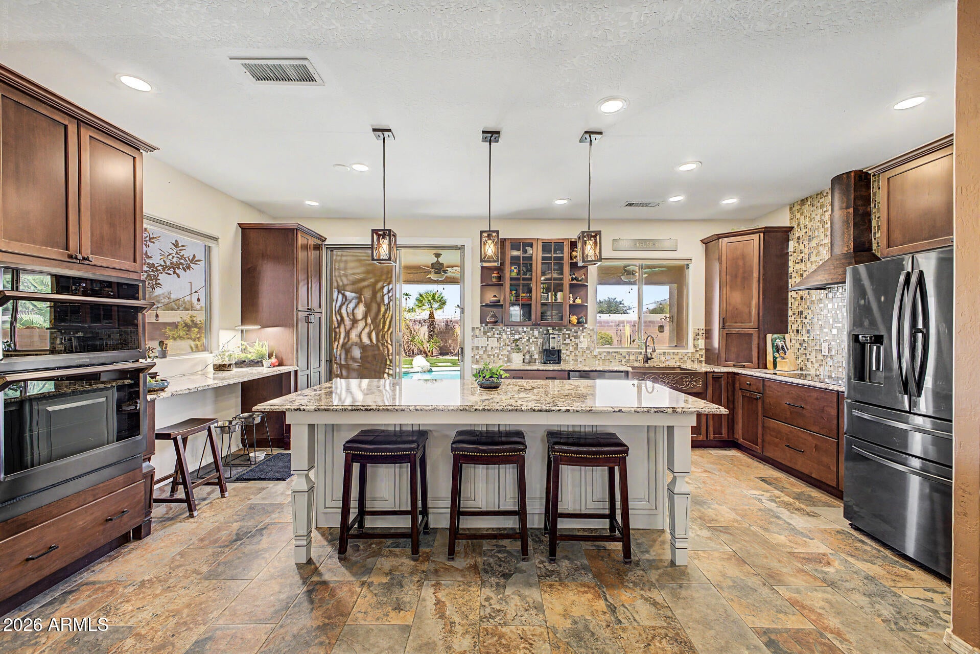 17090 W NORTHAMPTON Road
