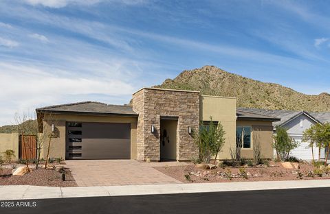 33580 N MAVERICK MOUNTAIN Trail San Tan Valley AZ 85144