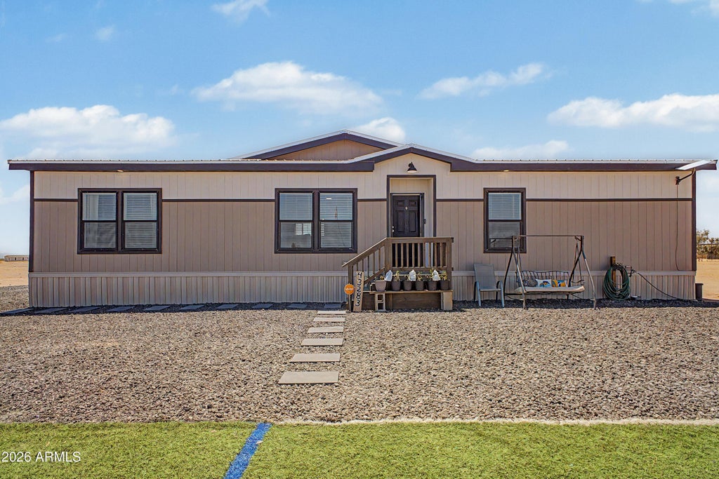 Photo of 43283 W Earll Drive, Tonopah, AZ 85354 (MLS # 7032052)