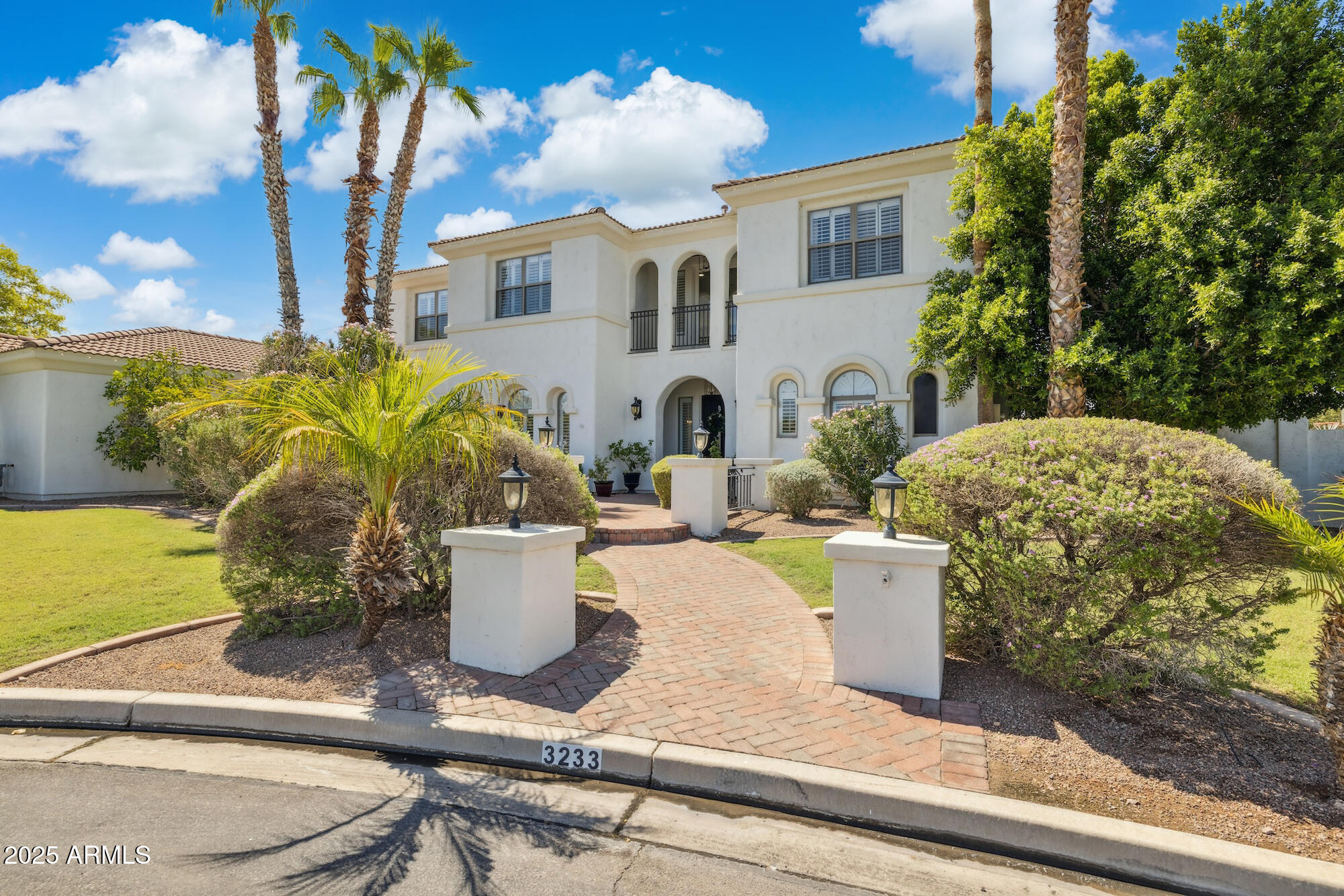 3233 E INDIGO Circle