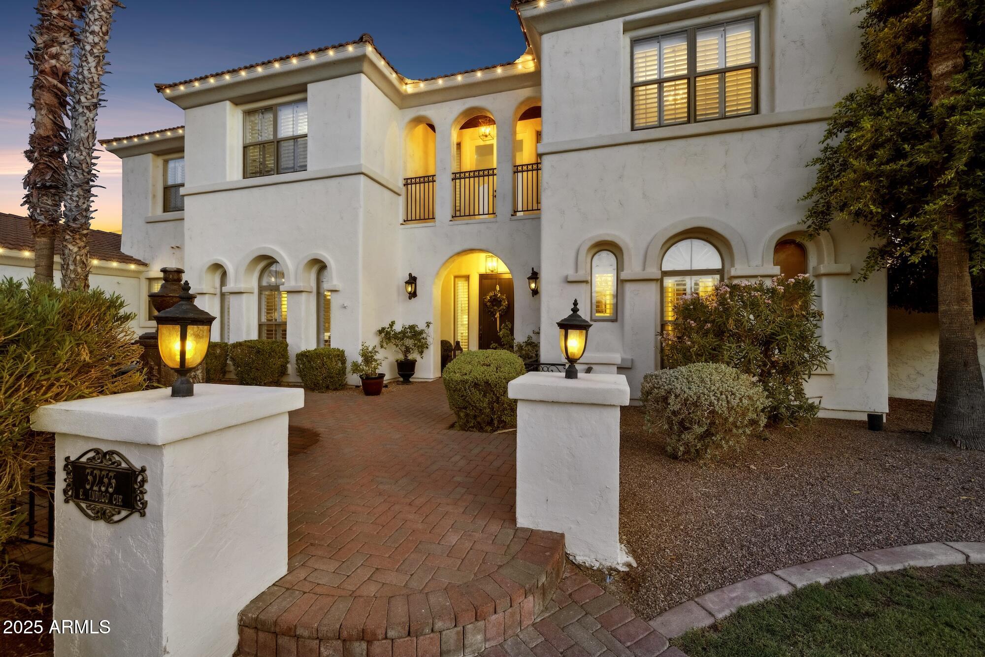 3233 E INDIGO Circle