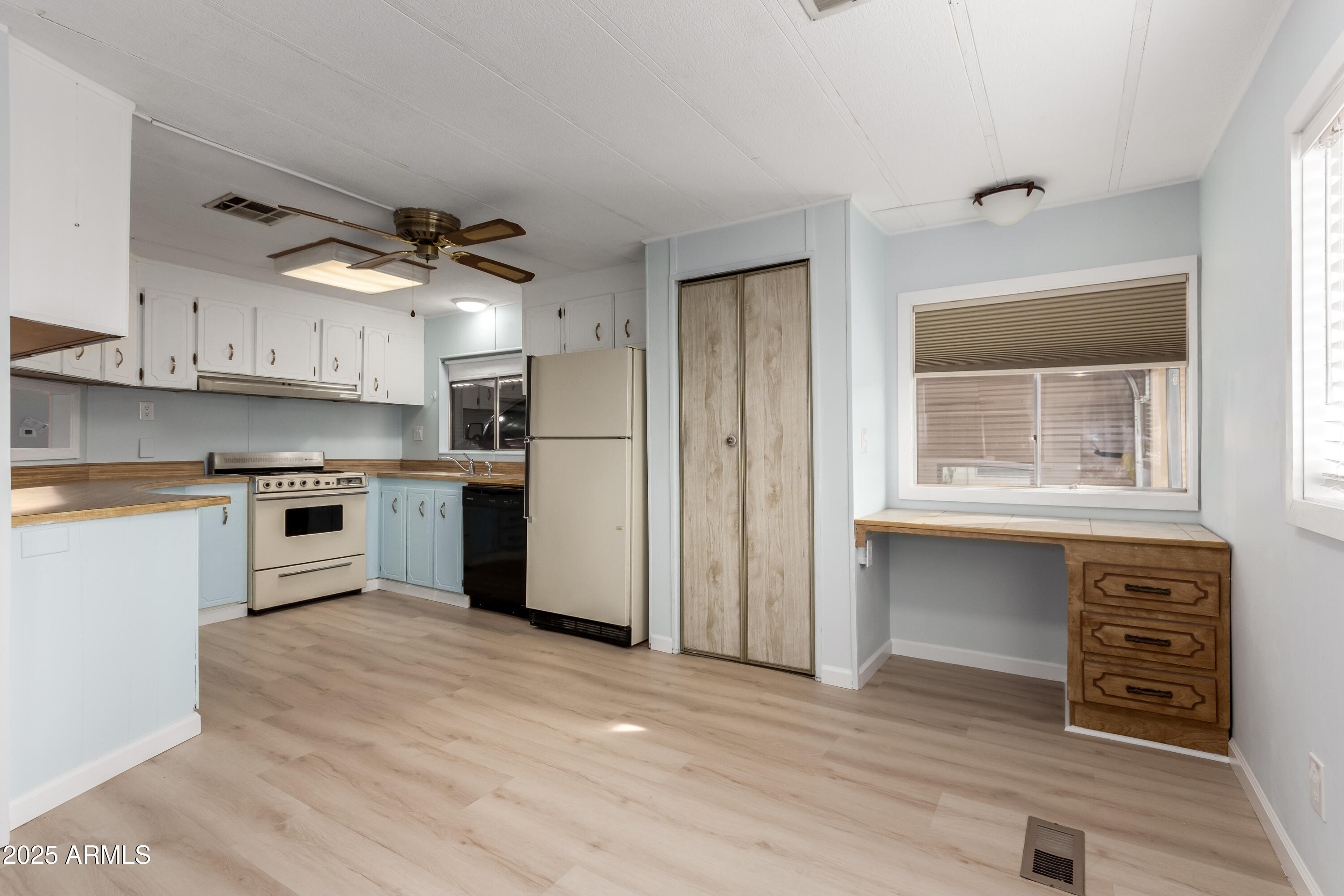 6830 W MCKINLEY Street