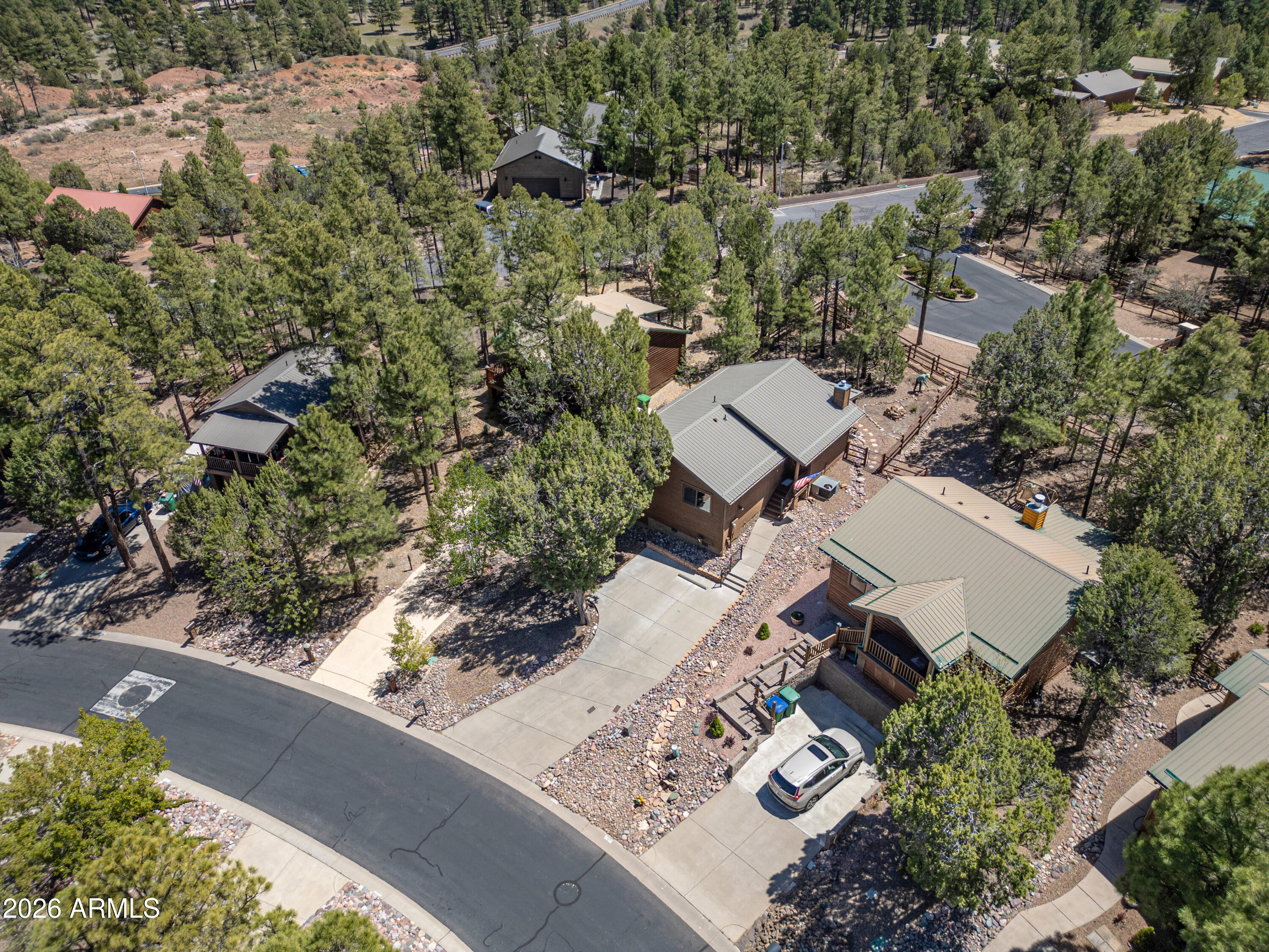 4670 W COTTAGE Loop