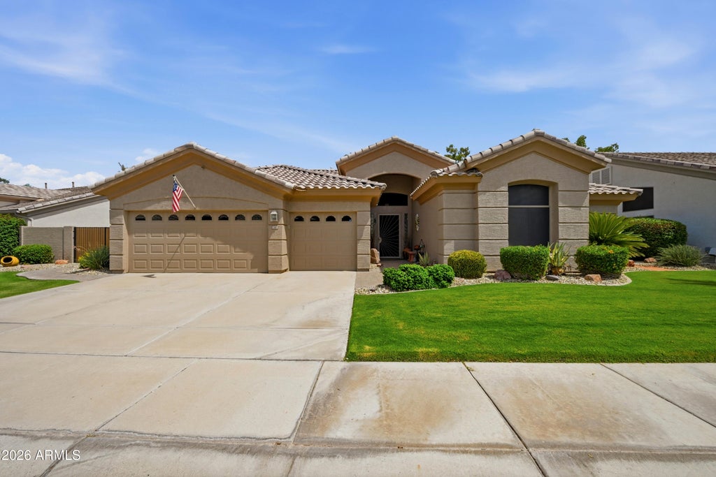 Photo of 1382 W Indigo Drive, Chandler, AZ 85248 (MLS # 7074378)