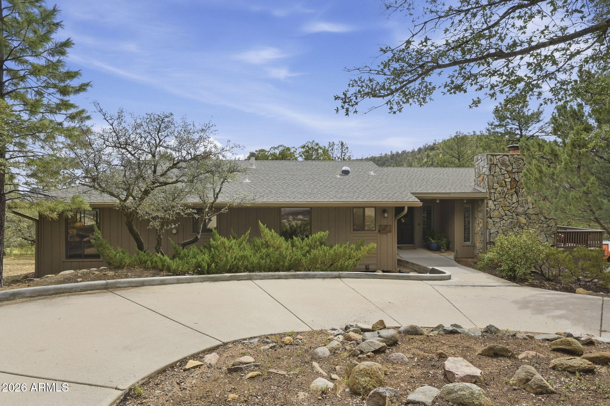 24 WILDWOOD Drive