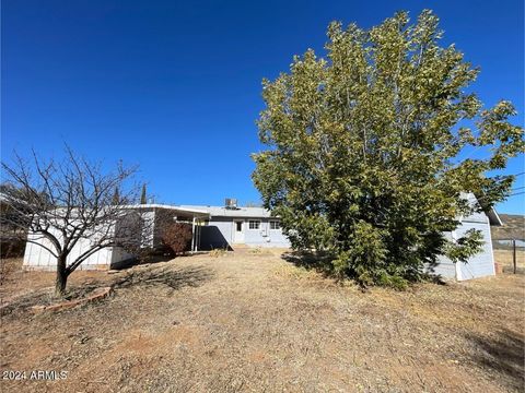 A home in Mayer