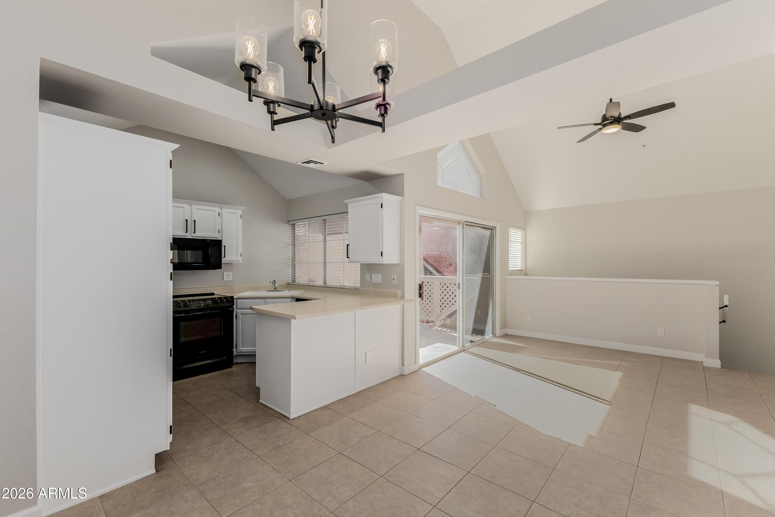 1633 E LAKESIDE Drive 35