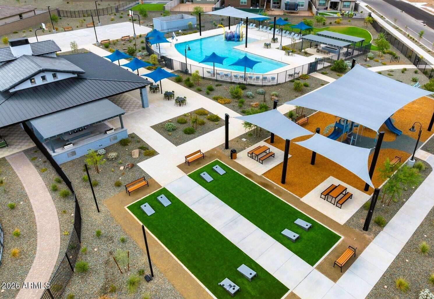 15996 W HONEYSUCKLE Drive