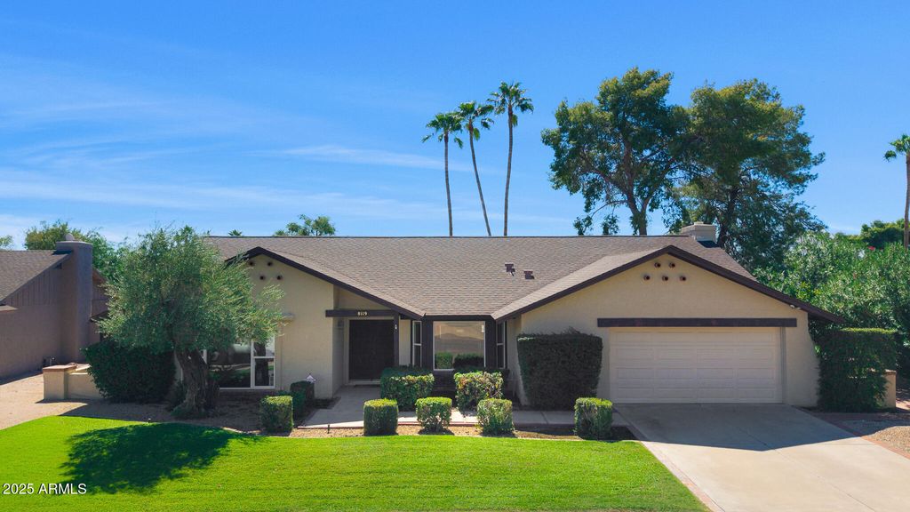 Photo of 8119 E Naseem Trail, Scottsdale, AZ 85258 (MLS # 6933359)