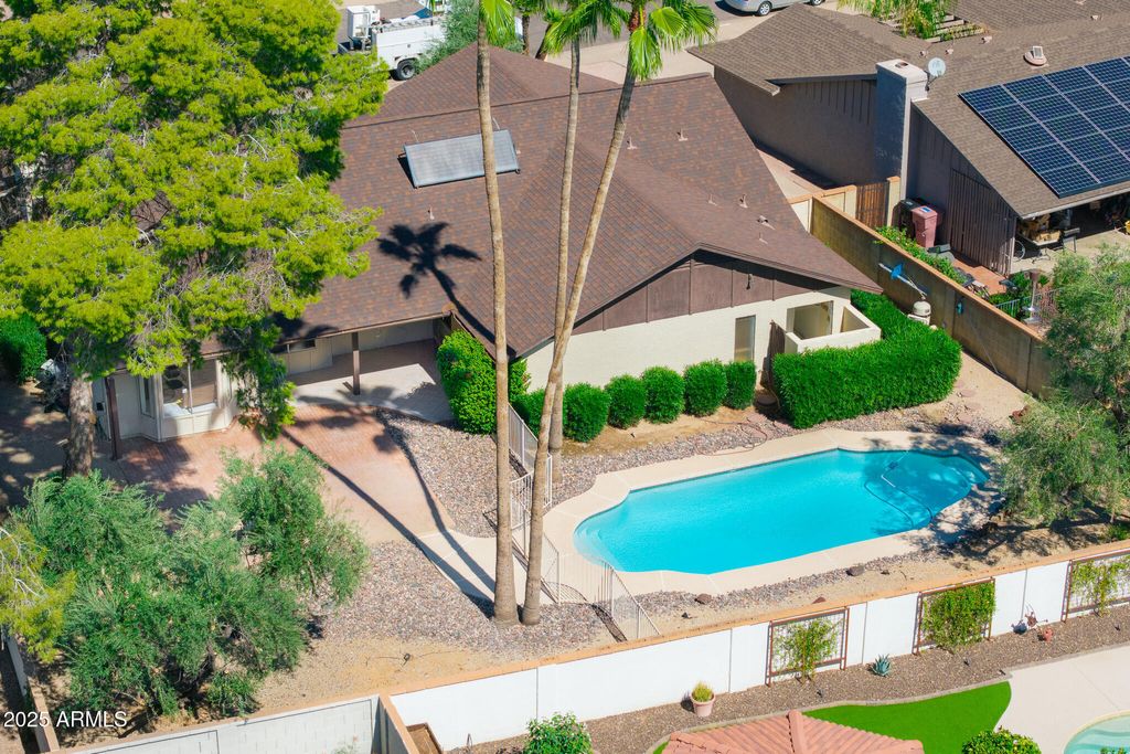 Photo of 8119 E Naseem Trail, Scottsdale, AZ 85258 (MLS # 6933359)