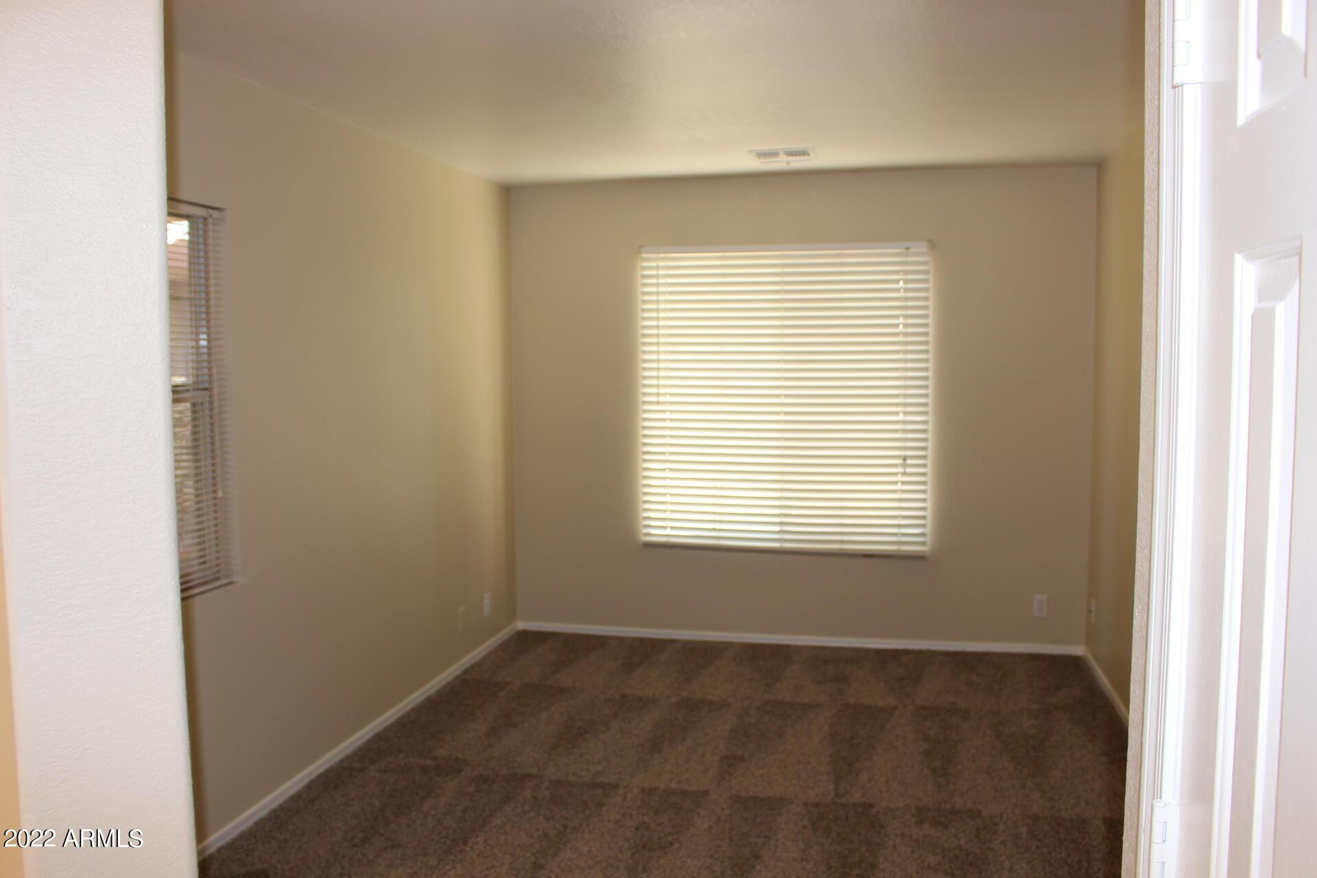 807 W Kesler Lane