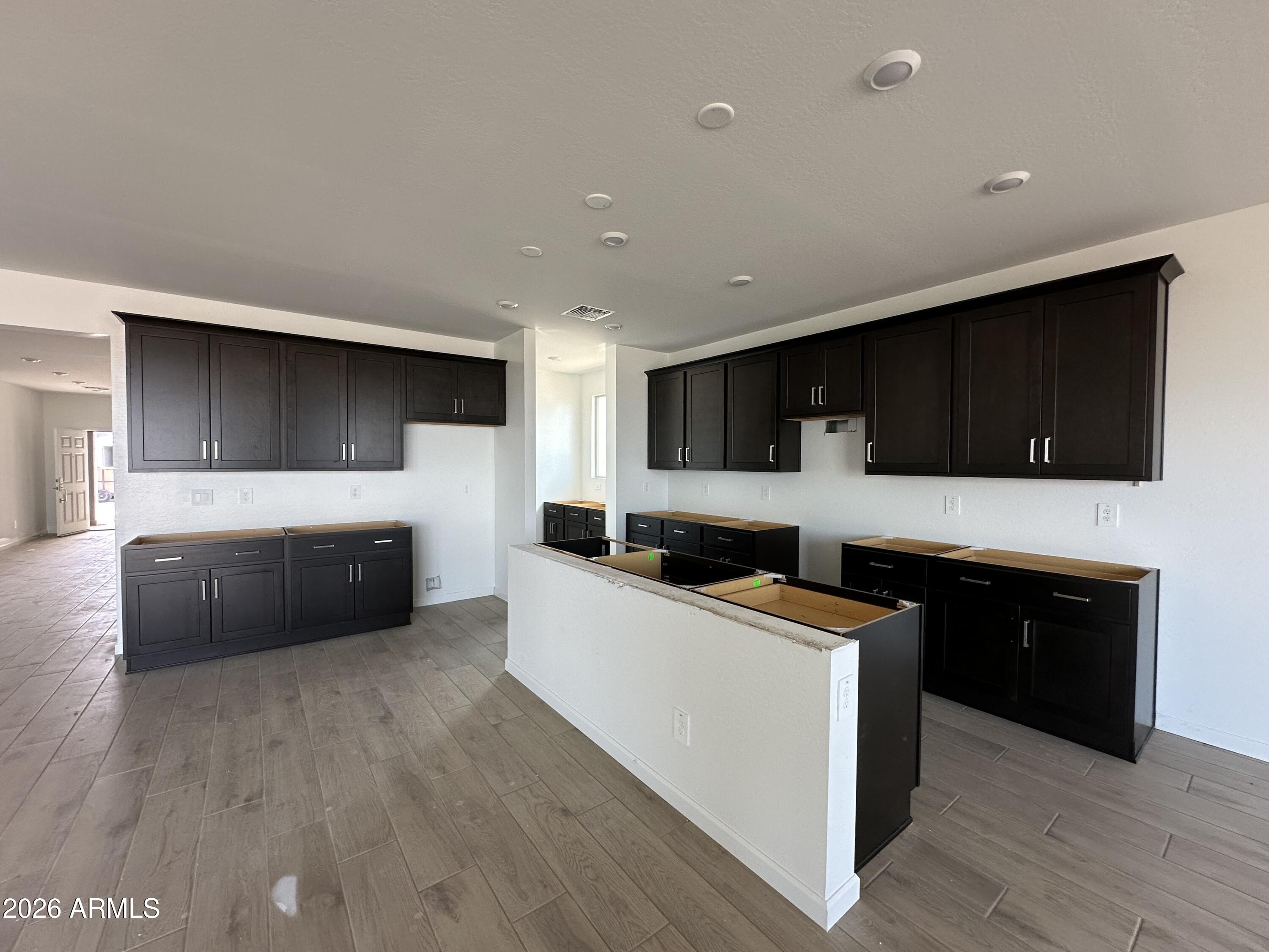 47090 W PECAN WOODS --