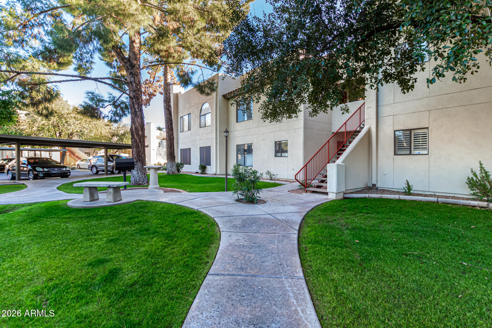 750 E Northern Avenue 2143
