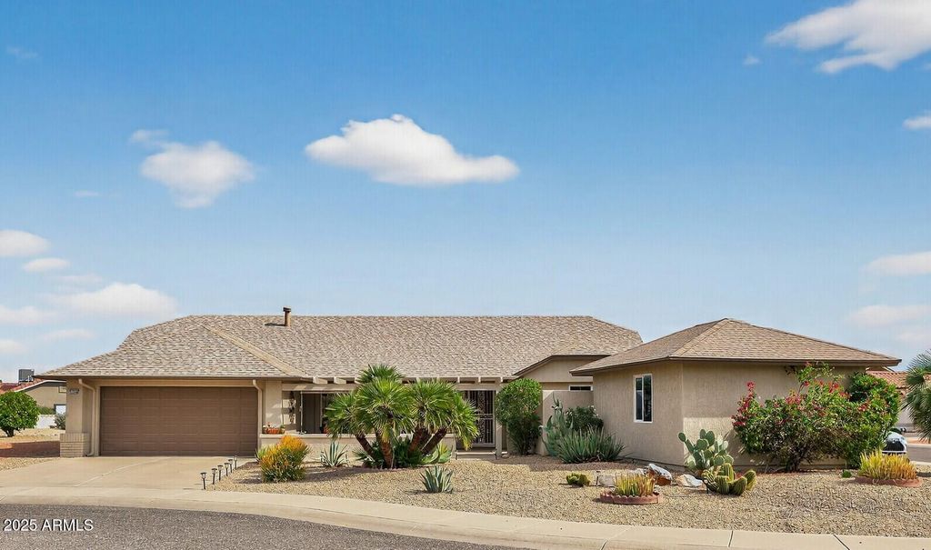 Photo of 13548 W Pavillion Drive, Sun City West, AZ 85375 (MLS # 6975045)