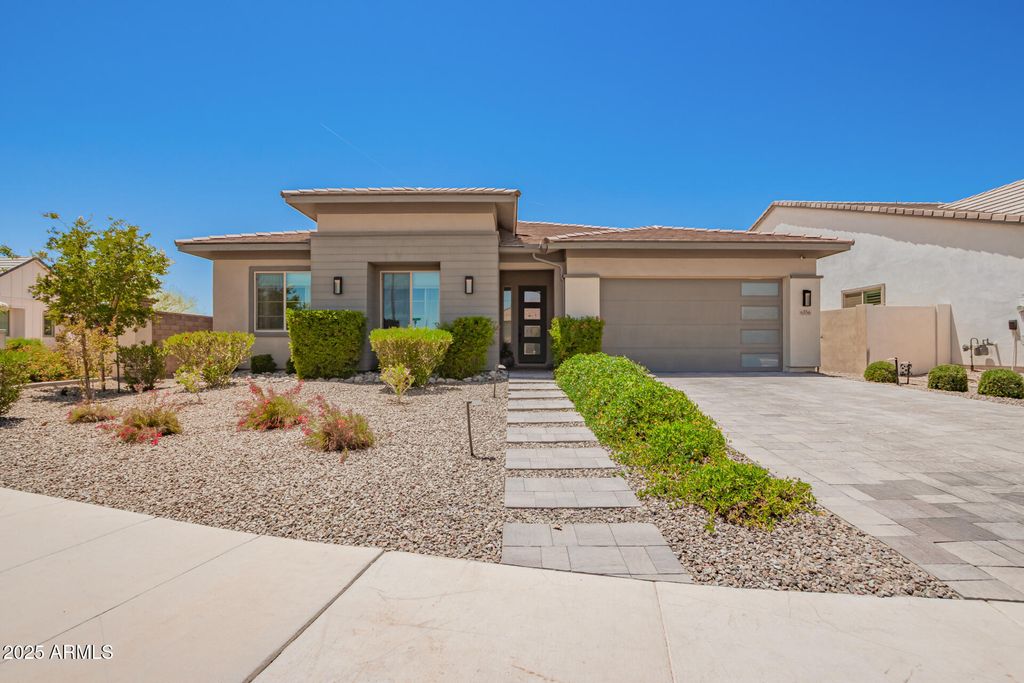 Photo of 6356 S Granite Street, Gilbert, AZ 85298 (MLS # 6920070)
