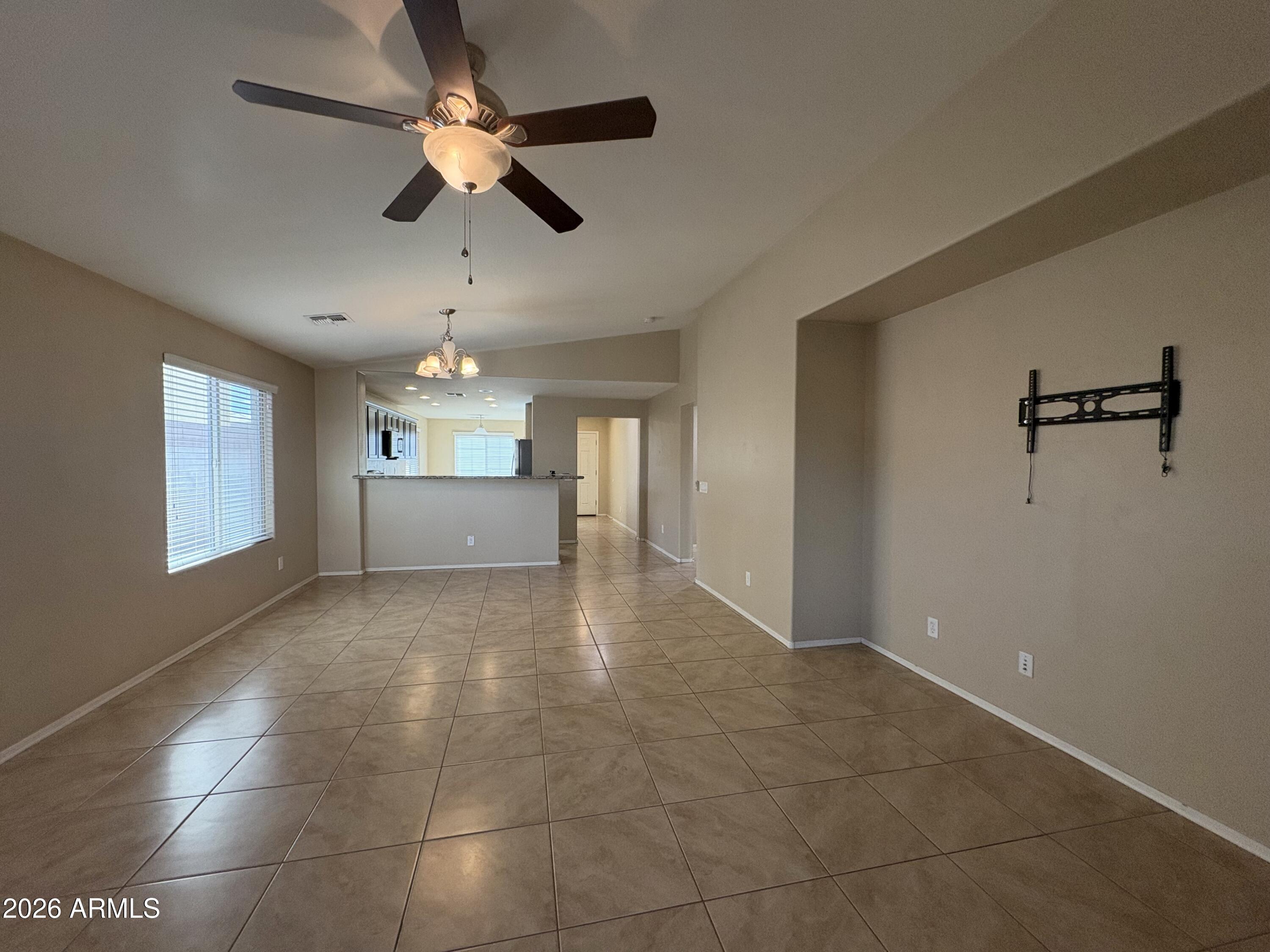 2190 E HAZELTINE Way