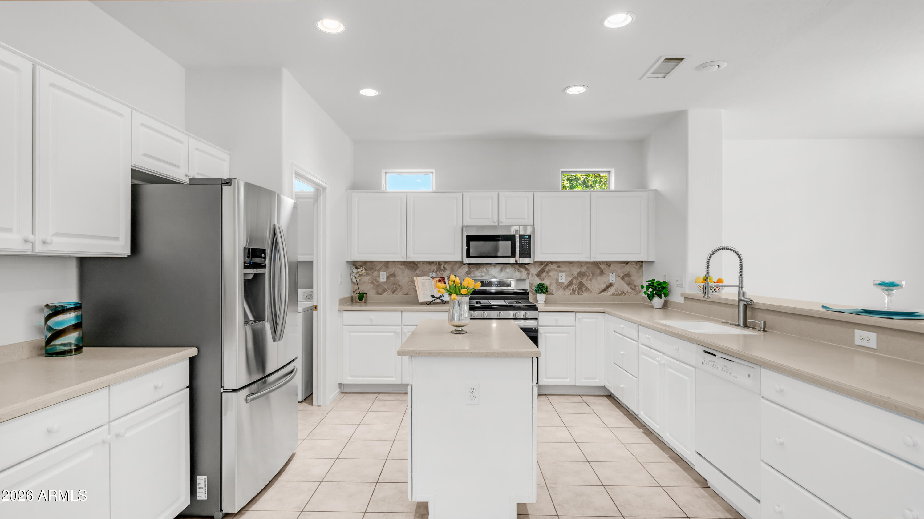 15109 W ROUNDERS Drive