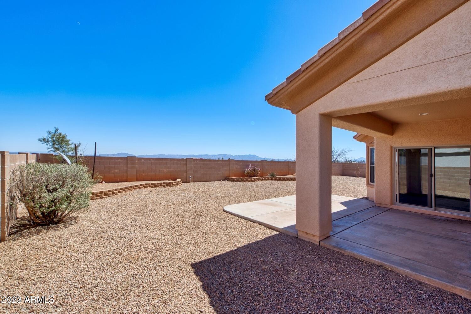 CASAS ADOBE - Residential