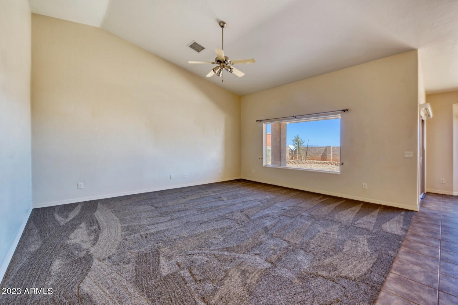 CASAS ADOBE - Residential