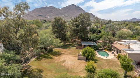 6735 E SAN JUAN Avenue Paradise Valley AZ 85253