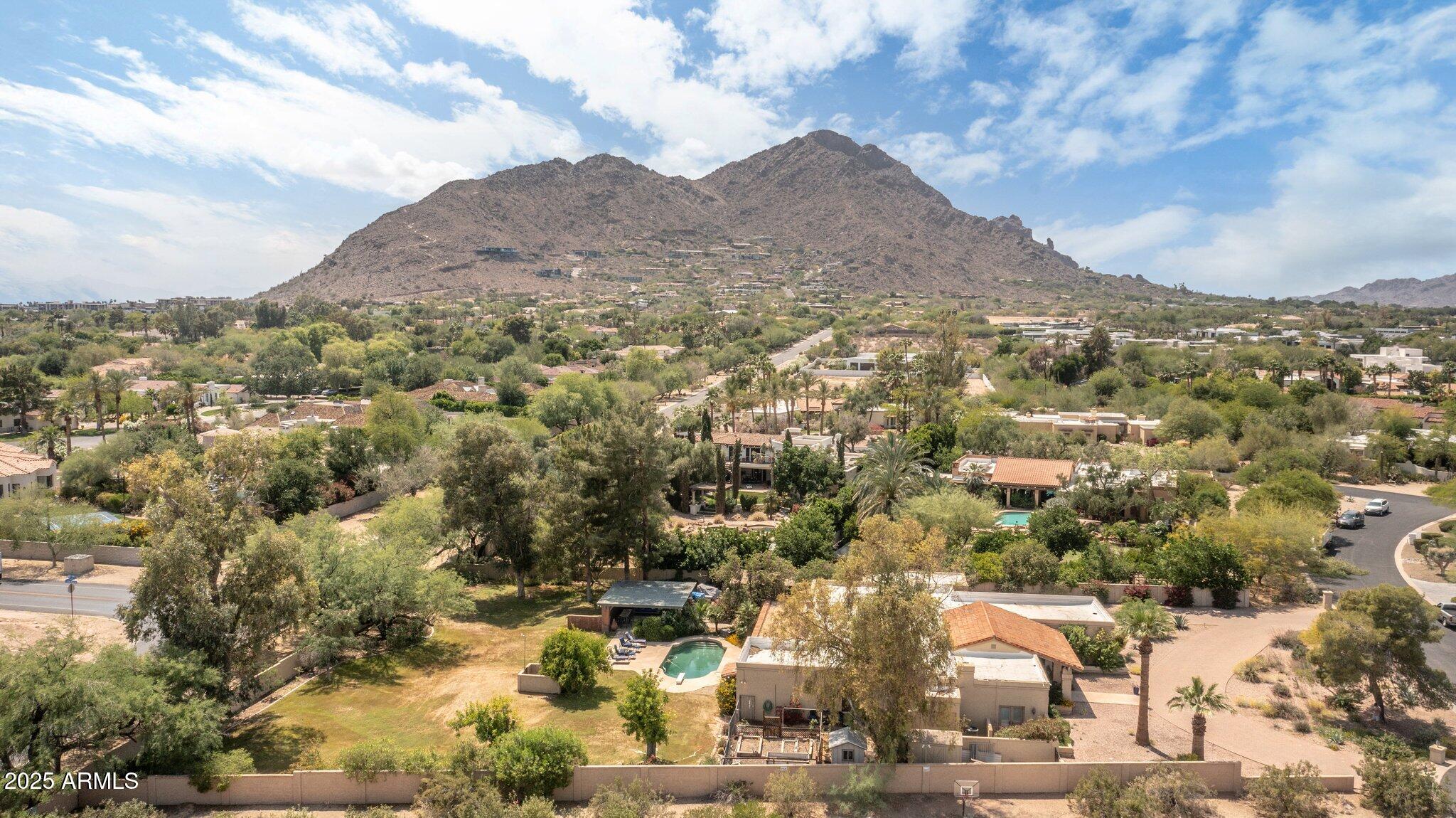 TIERRA DEL PARAISO - Residential