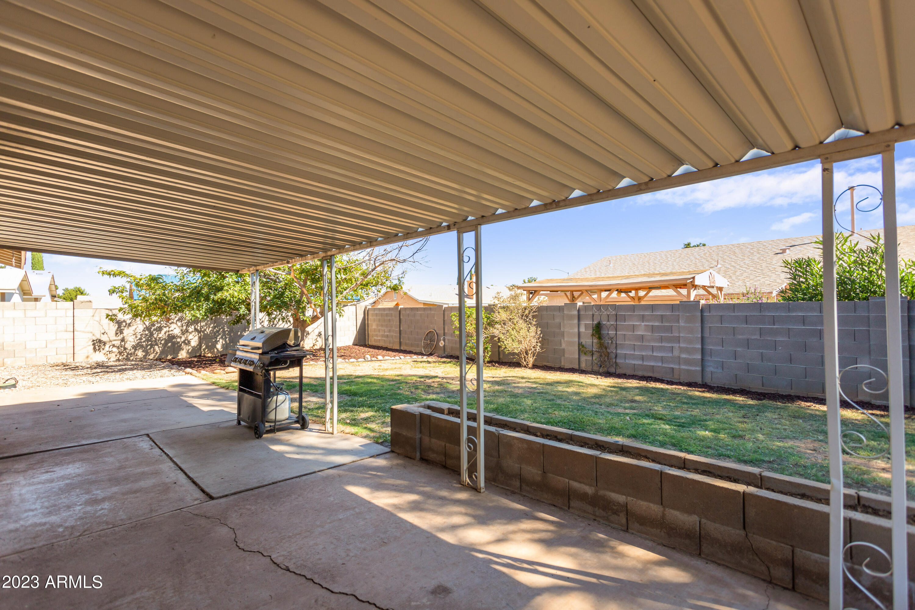 SUMMIT MEADOWS - Residential