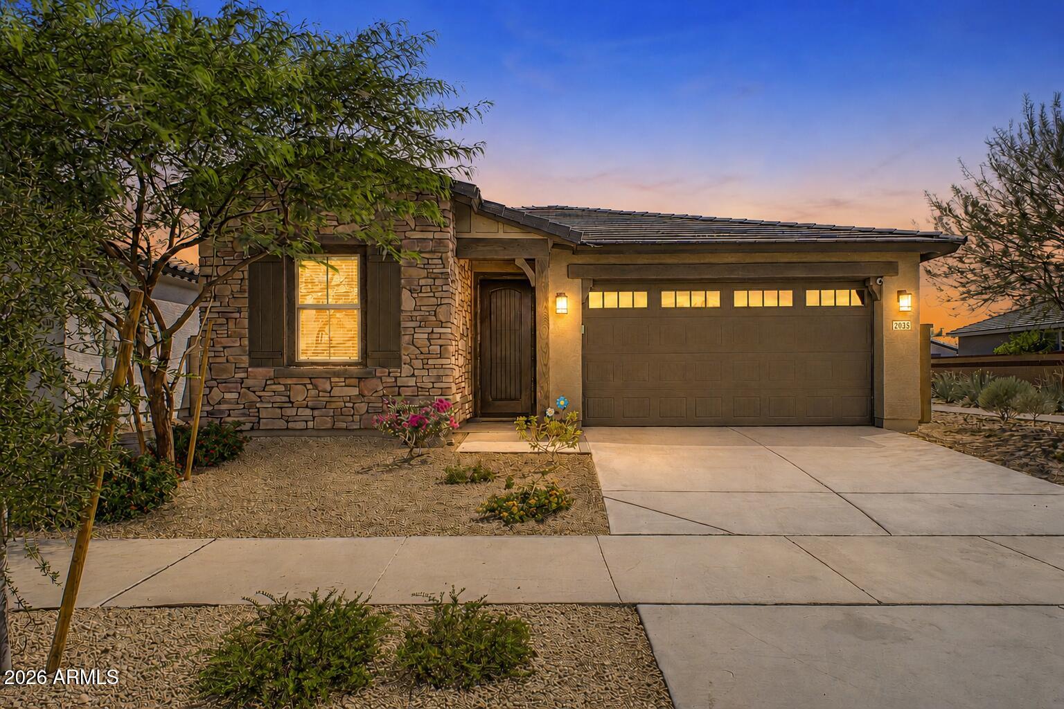 2035 W LONESOME Trail