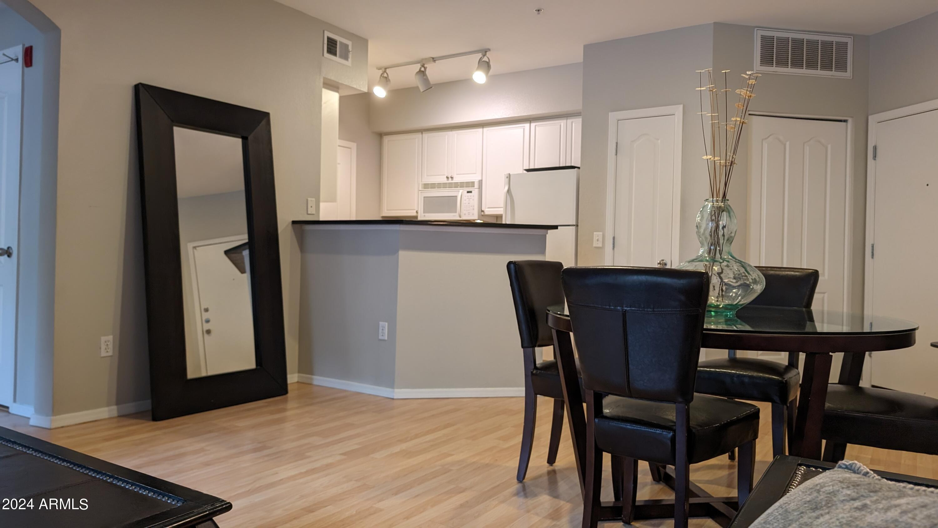 1701 E Colter Street Unit 267