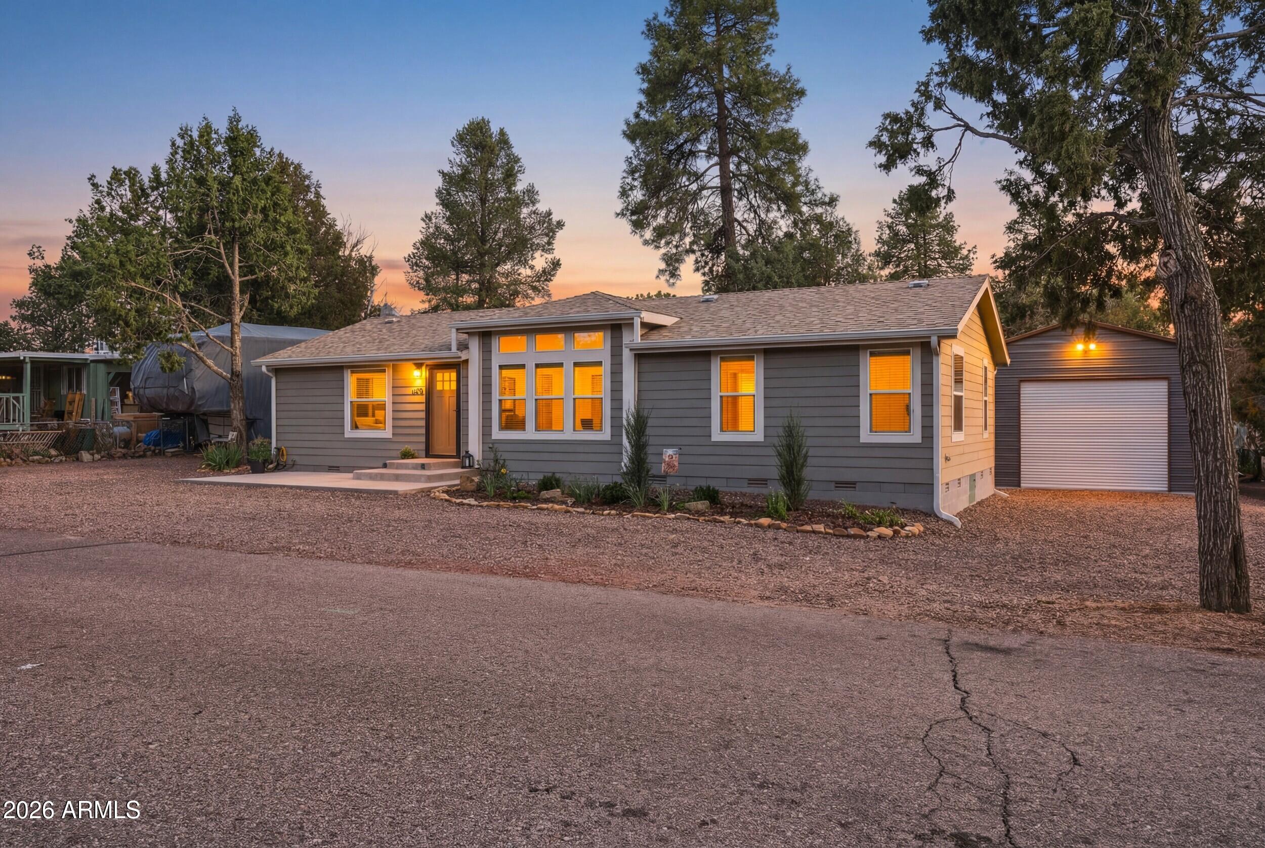 505 E McKamey Street