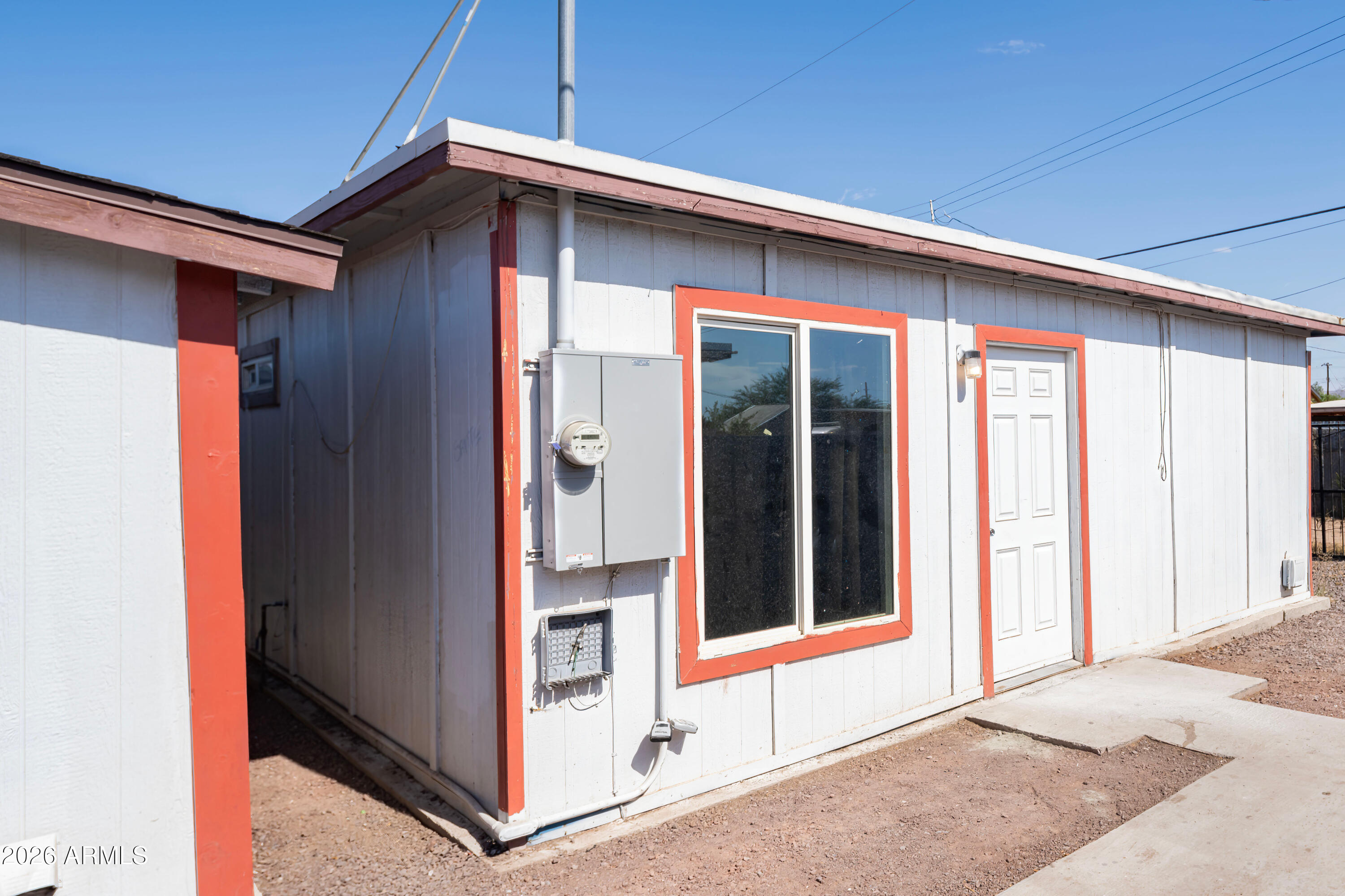 2435 W YUMA Street