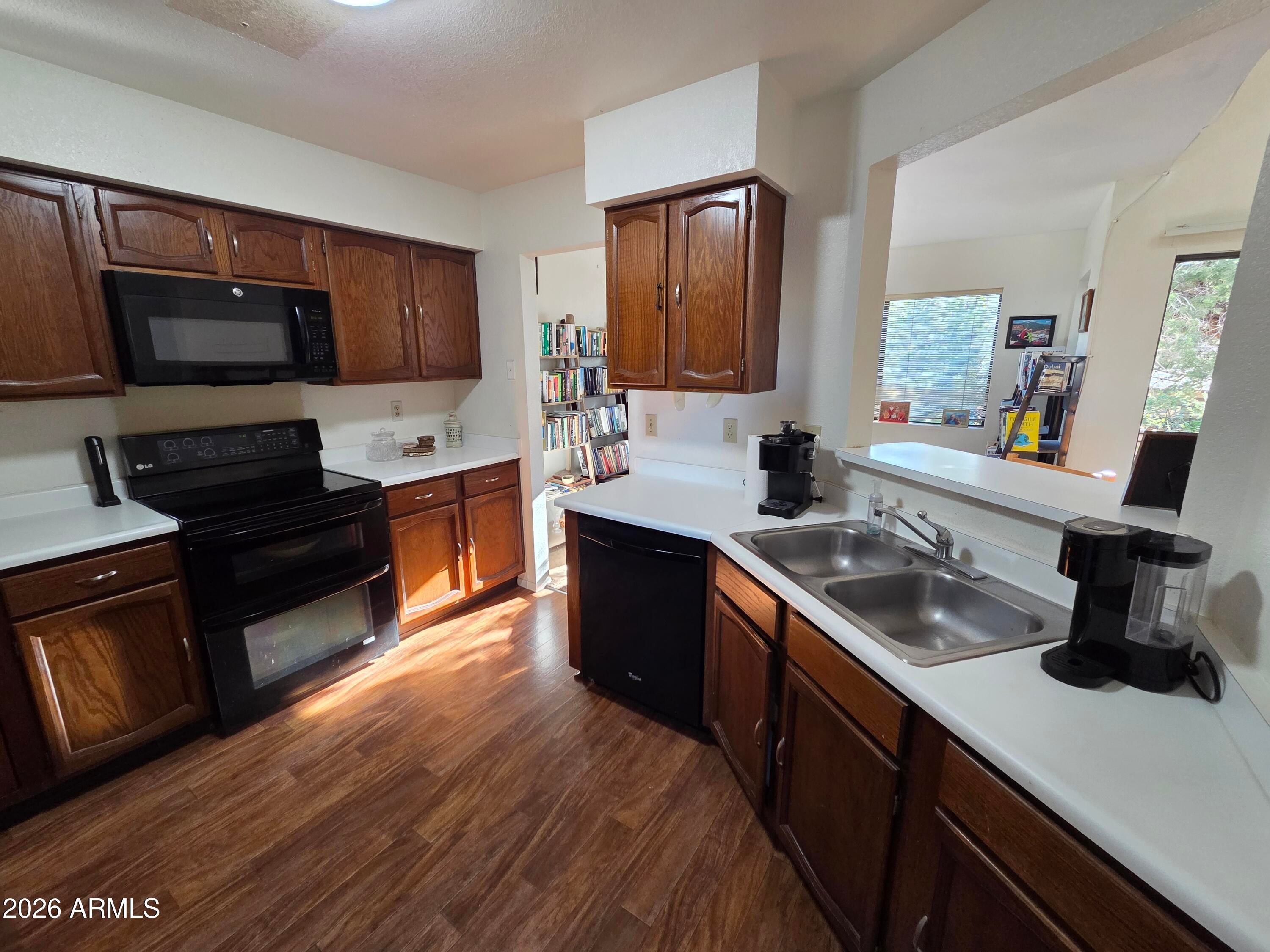 1390 VISTA MONTANA Road 16
