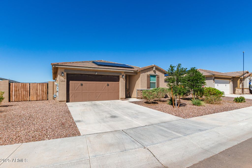 Photo of 4822 N 180th Lane, Goodyear, AZ 85395 (MLS # 6925889)