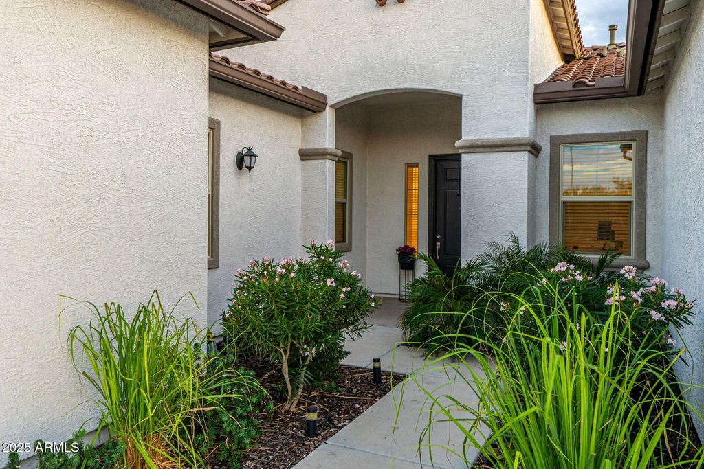 Photo of 4007 W Thurman Drive, Laveen, AZ 85339 (MLS # 6937845)